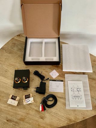 Previo Phono a válvulas + 2 válvulas rusas