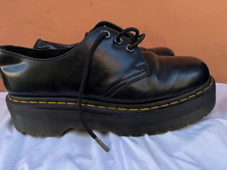 DR MARTENS número 43 zapatos negros cuero cordones