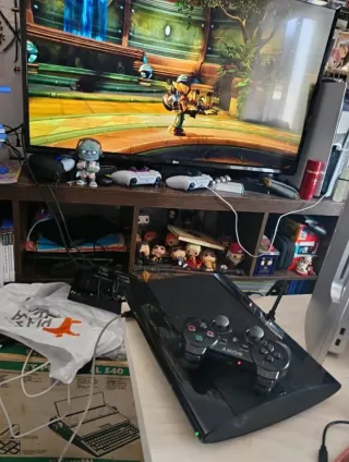 PS3 Super Slim 500 GB Completa + Accesorios