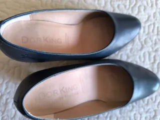 Zapatos de tacón de piel azul mujer