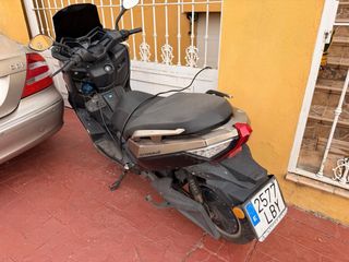 Moto eléctrica Ebroh Estrada 20th 90km