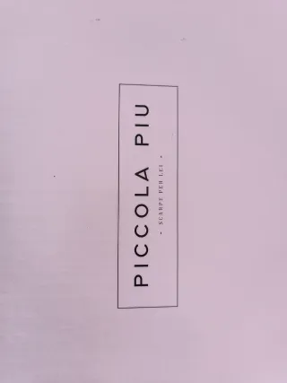 Botín mujer negro con tachuelas