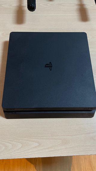 PS4 1TB con 1 Mando