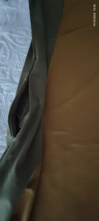 Vestido Stradivarius verde y marrón