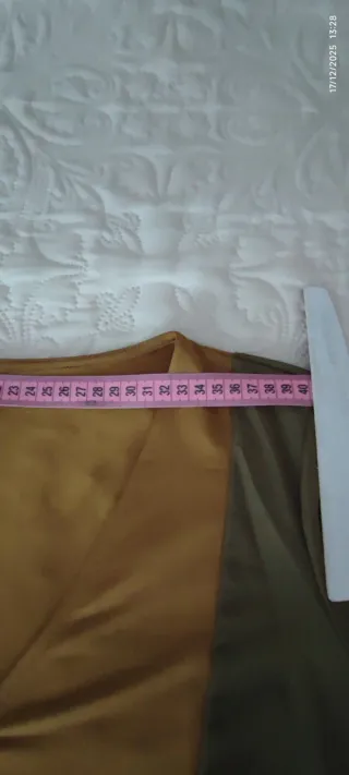 Vestido Stradivarius verde y marrón