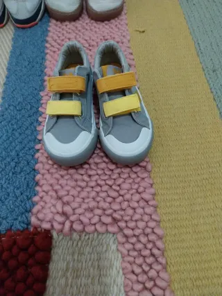 Lote 3 pares zapatos niño talla 27