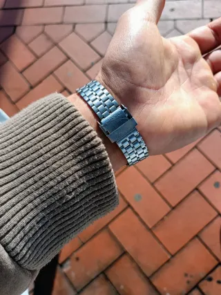 Reloj Casio Dorado y Plateado