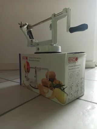 Sbucciatore universale Eva Collection