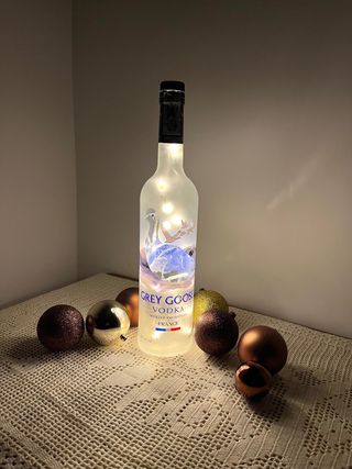Lampada Grey Goose Decorativa