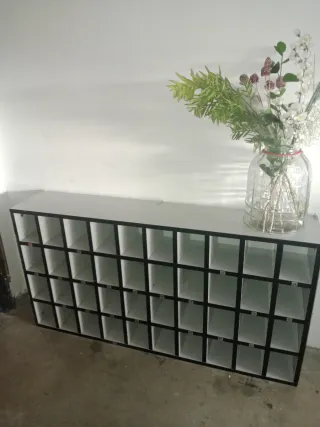Mueble vitrina guarda llaves organizador