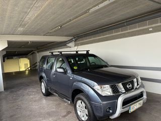 Nissan Pathfinder  188,000KM! garantia incluida)