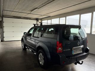 Nissan Pathfinder  188,000KM! garantia incluida)
