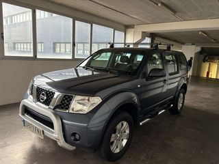 Nissan Pathfinder  188,000KM! garantia incluida)