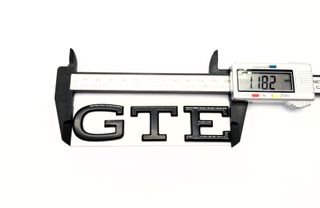 EMBLEMA GTE NEGRO VOLKSWAGEN LOGO