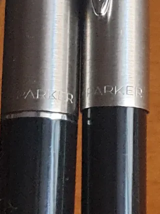 Lote 2 Plumas Parker