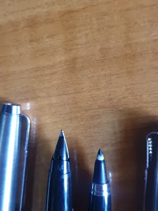 Lote 2 Plumas Parker