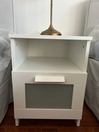 Mesa de cabeceira IKEA BRIMNES branca 39x41 cm