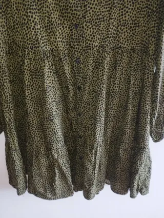 Vestido verde estampado Stradivarius