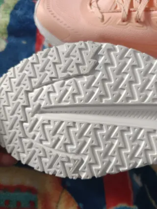 Botines Fila Rosa y Blanco