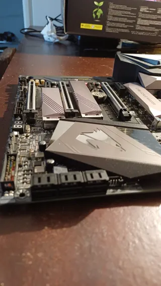 Placa Base Gigabyte Z390 Aorus Master