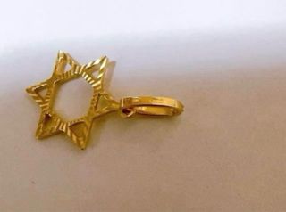 Ciondolo Stella di David oro 18kt 750