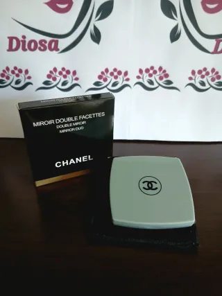 Espejo Doble de Chanel