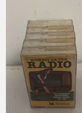 Box 5 Musicassette Accendi La Tua Radio