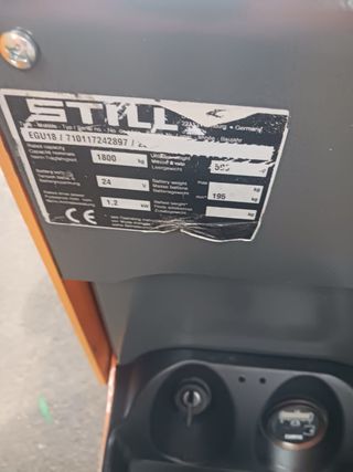 Transpaleta eléctrica Still