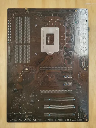 Placa Base ASUS P7P55 LX + i3 + 8GB RAM