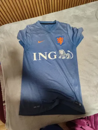 Camiseta de futbol lote 10 por 60 euros