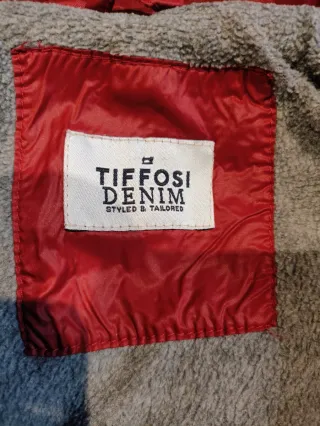 Chaqueta infantil roja talla 2