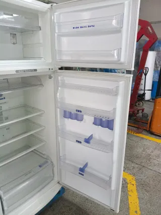 Frigorífico Whirlpool blanco