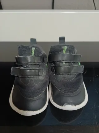 Lote zapatillas niño talla 26 usadas
