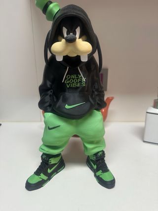 Figura Goofy informal