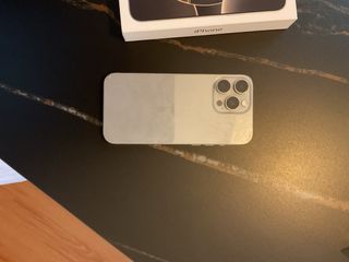 iPhone 16 Pro Max Gris