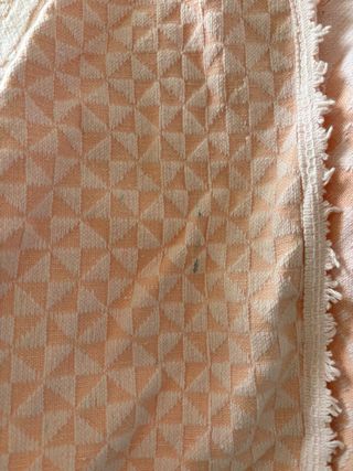 Colcha de algodão rosa e branca 148x197