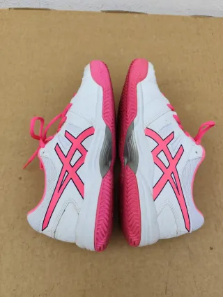 Zapatillas ASICS padel