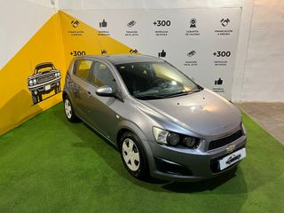 Chevrolet Aveo 1.2 16v LT