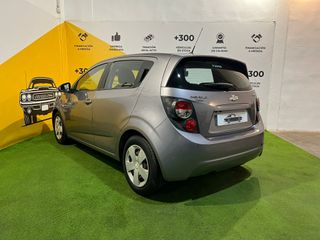 Chevrolet Aveo 1.2 16v LT