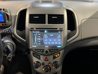 Chevrolet Aveo 1.2 16v LT