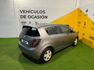 Chevrolet Aveo 1.2 16v LT