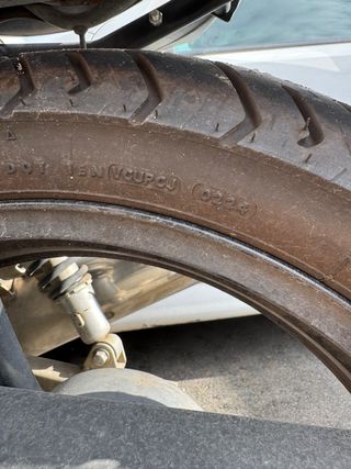 Despiece Kawasaki ER500 2005