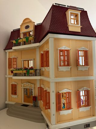 Gran casa de muñecas Playmobil