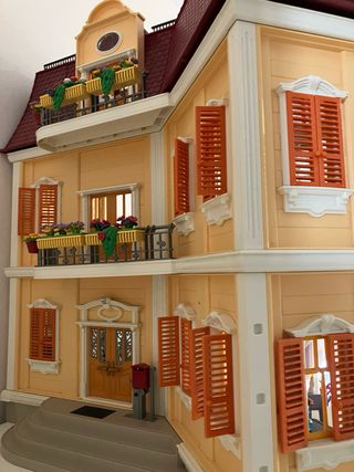 Gran casa de muñecas Playmobil