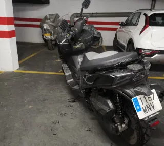 Moto 125cc Kymco como nueva