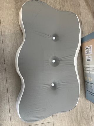 Almohada Viscoelástica para el Dolor de Cervicales