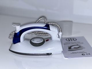 Plancha de Viaje Vapor HT-258B