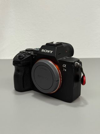 Sony A7III Cámara + Accesorios