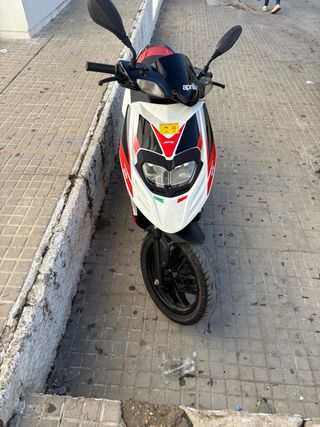 Scooter Aprilia 49cc 2 tiempo