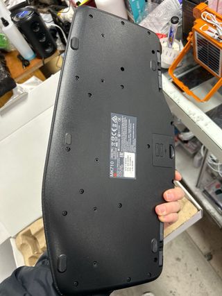 Logitech MK710 Teclado y Ratón Inalámbrico